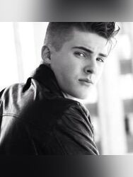 Mike  Montgomery