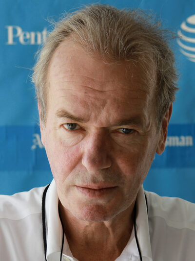 Martin  Amis