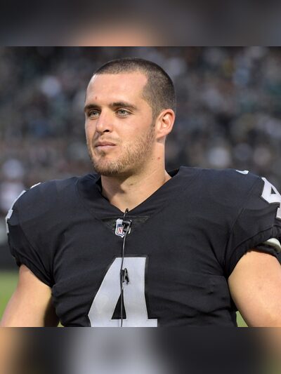 Derek  Carr
