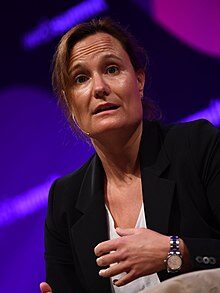 Gillian  Tans