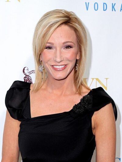Paula  White